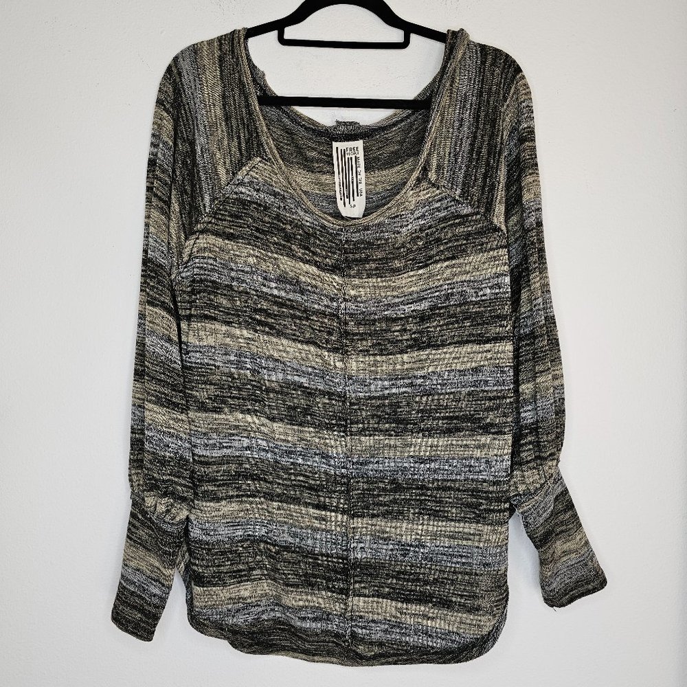Preloved Free People Women's Black/Gray Sweater Size Small